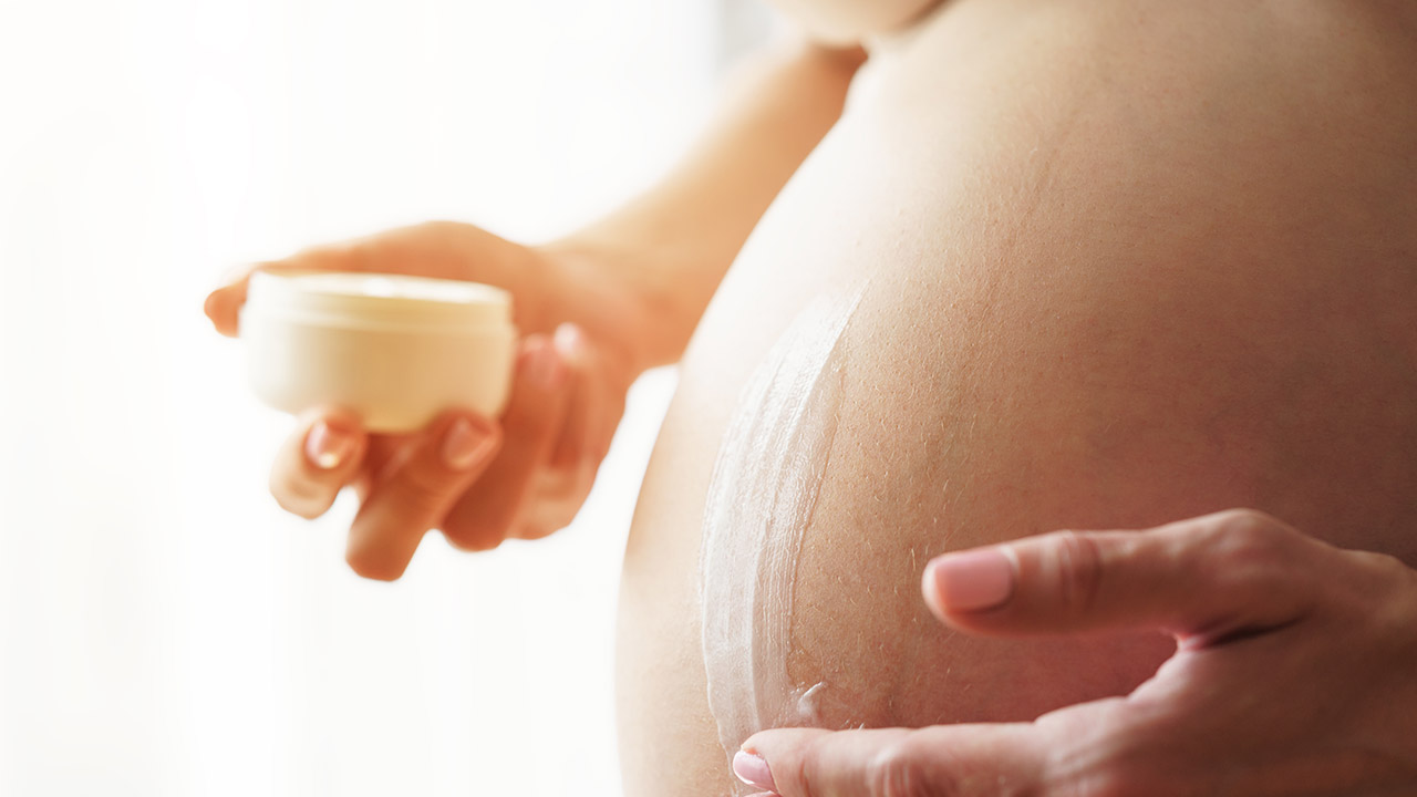 5-roles-of-moisturizer-in-pregnancy-skincare-02